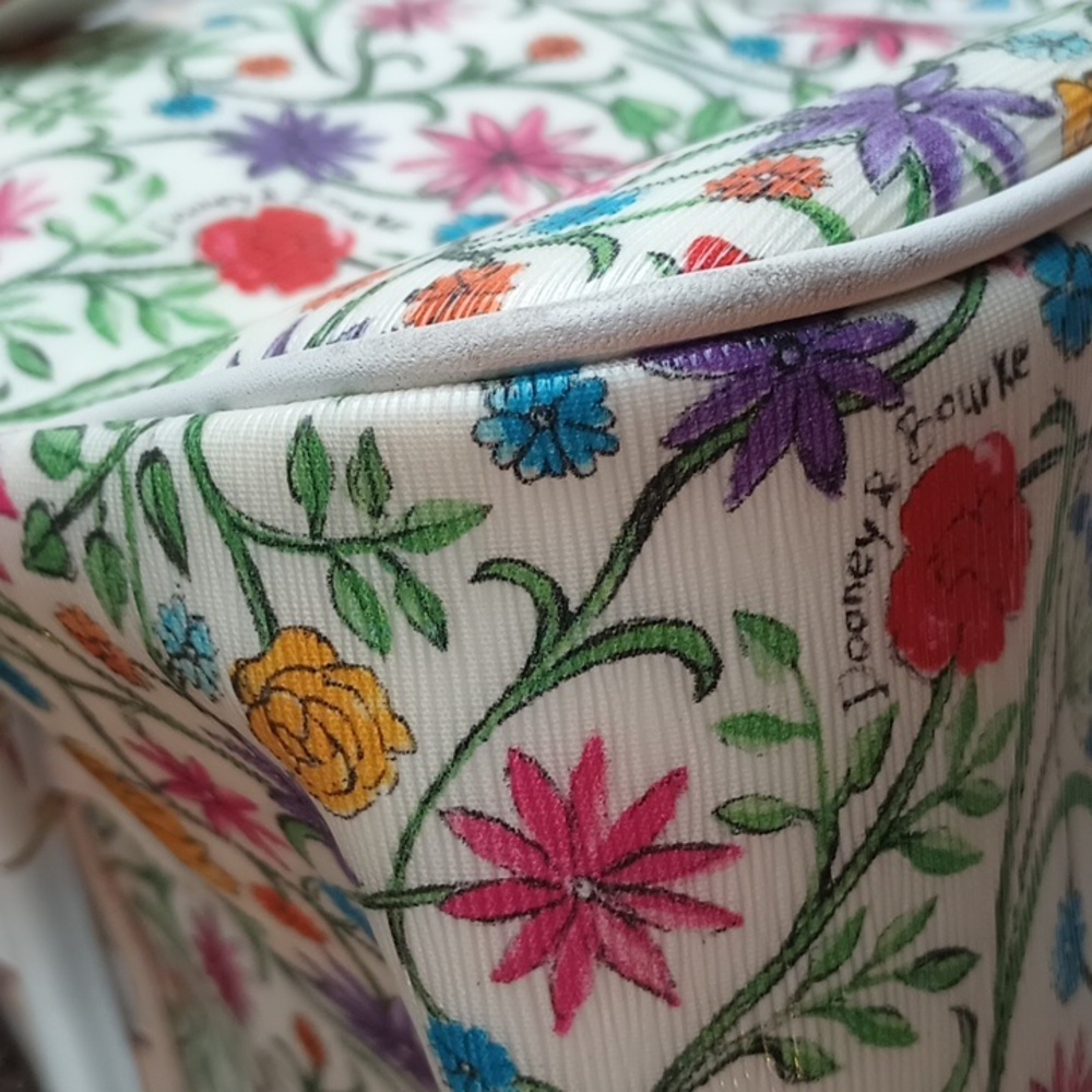 Dooney And Bourke Botanical Handbag Y2K Rainbow Zipper - Picture 9 of 11